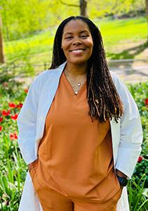 CUNY SPS Nursing student Lauren Winston